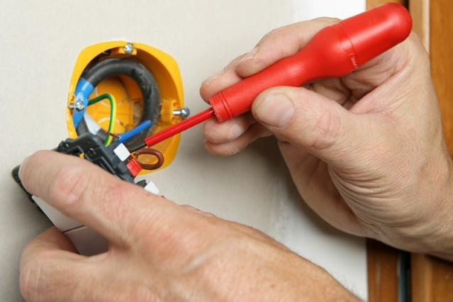 Intervention électrique